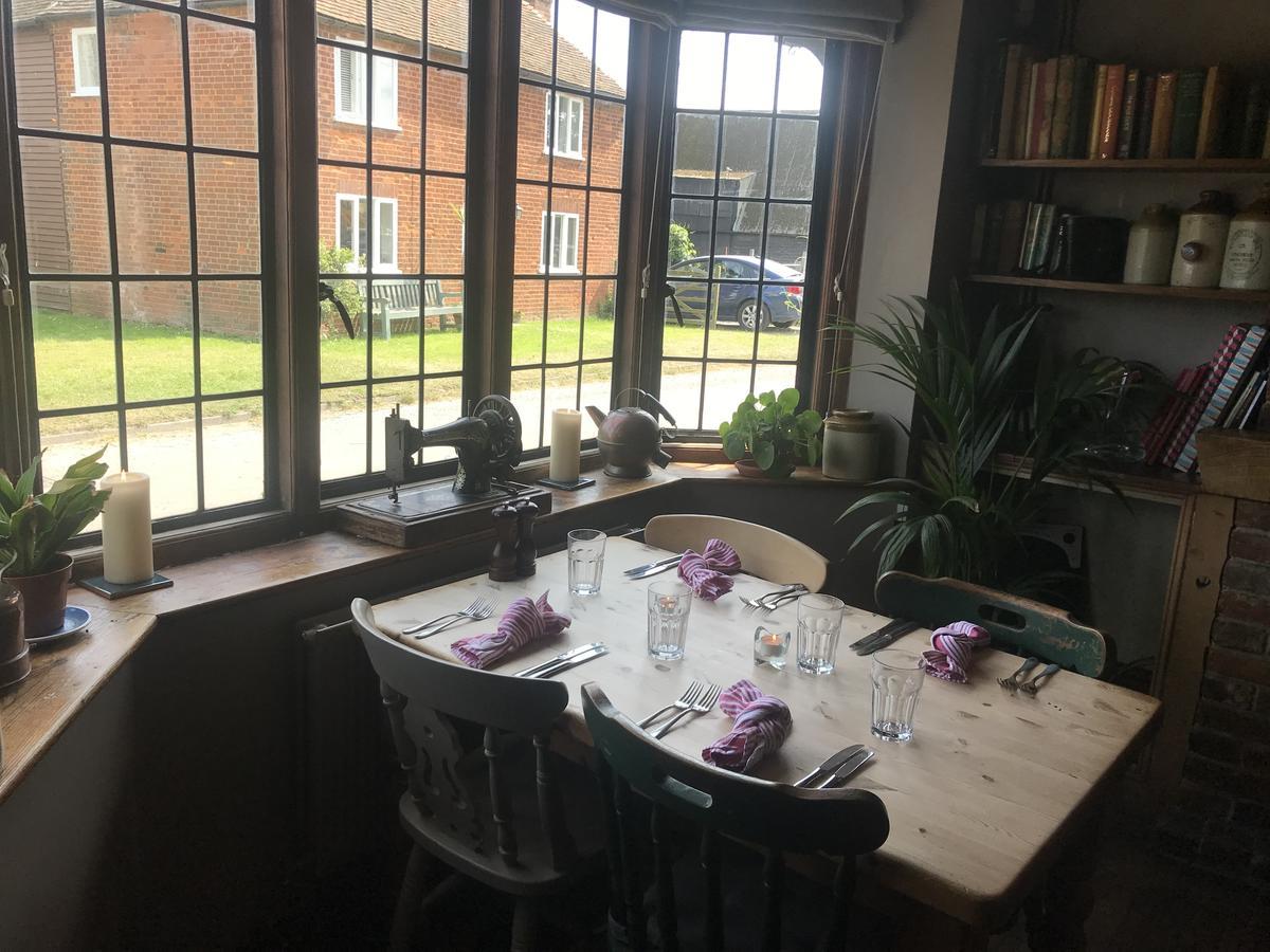 The Red Lion Stodmarsh Hotel Canterbury Ngoại thất bức ảnh